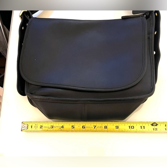 Coach Vintage Pebbled Leather Shoulder Messenger Crossbody - Picture 2 of 13